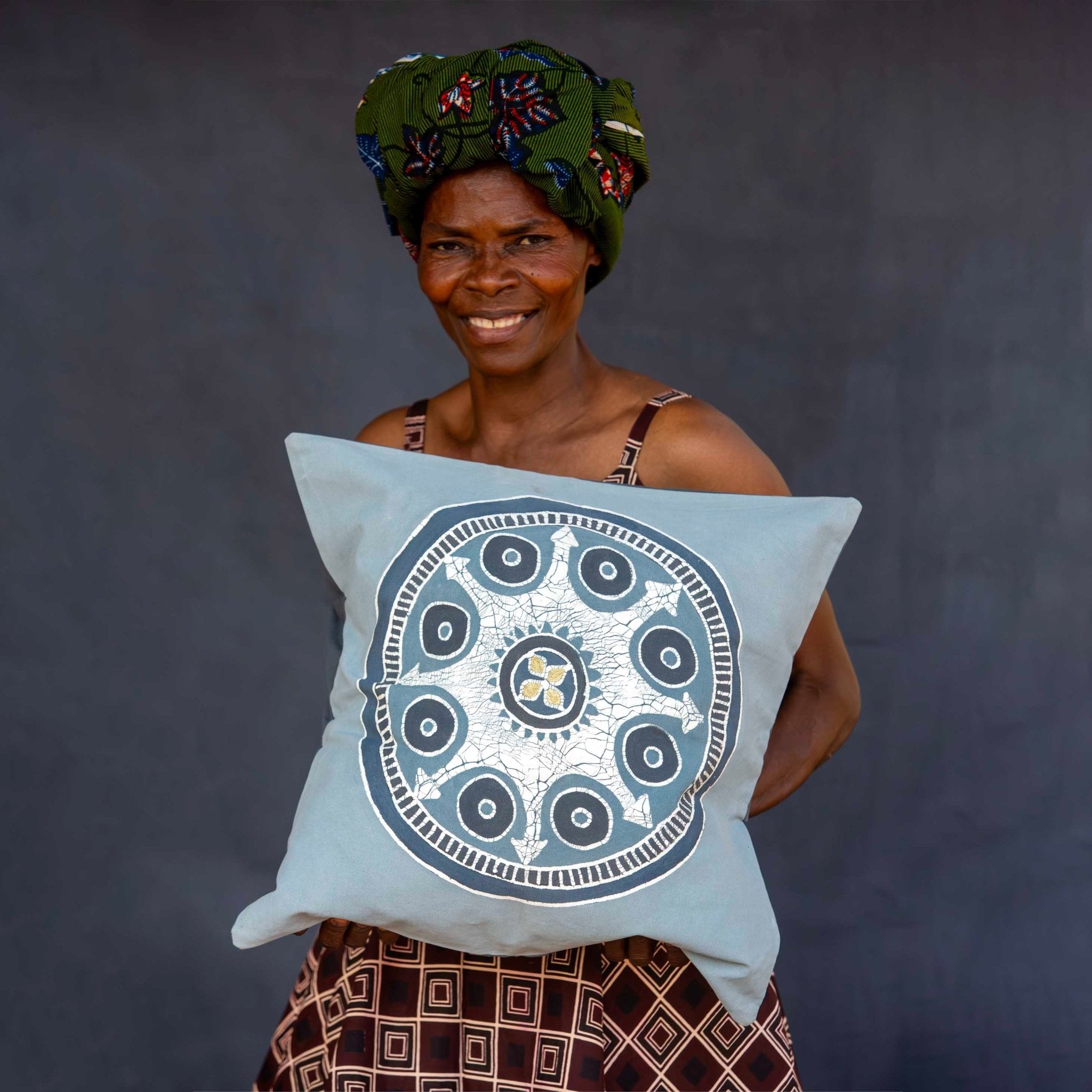 African Circles Indigo Light Blue Cushion Cover - Hand Painted by TRIBAL TEXTILES - Handcrafted Home Decor Interiors - African Made